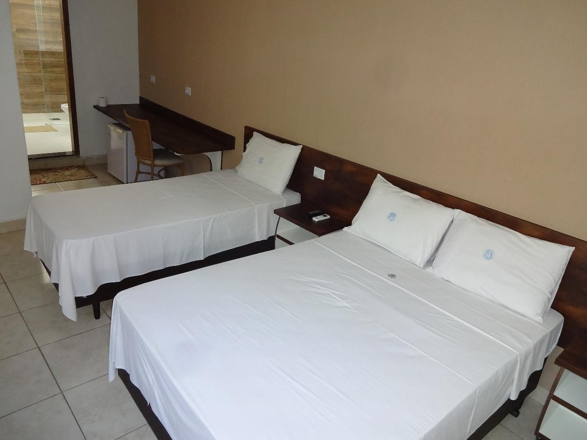 Hotel Monte Carlo Uberlândia Kültér fotó