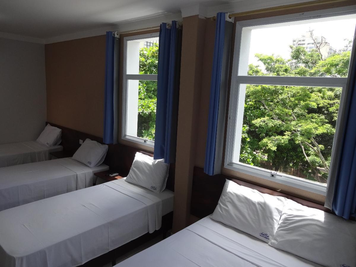 Hotel Monte Carlo Uberlândia Kültér fotó