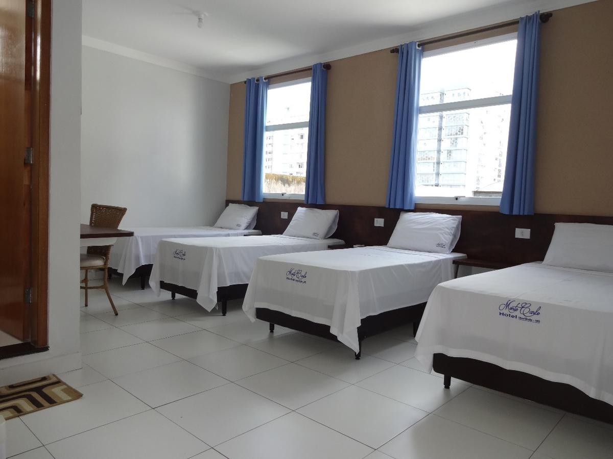 Hotel Monte Carlo Uberlândia Kültér fotó