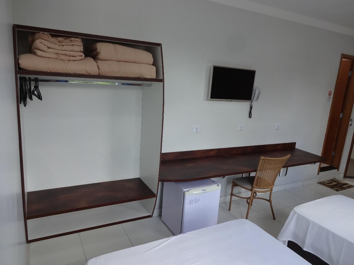 Hotel Monte Carlo Uberlândia Kültér fotó